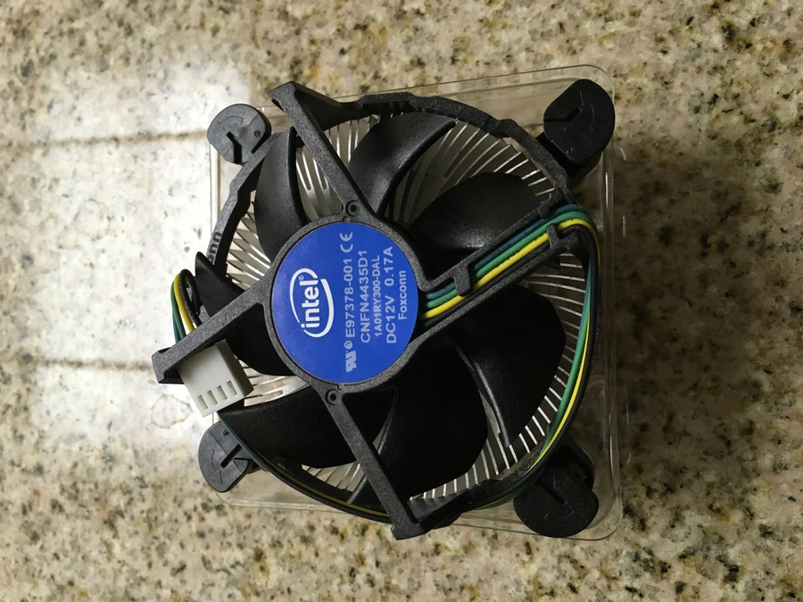 Tản nhiệt Stock Intel